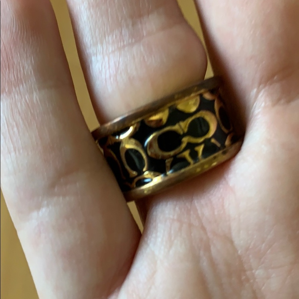 Coach ring - Picture 2 of 3